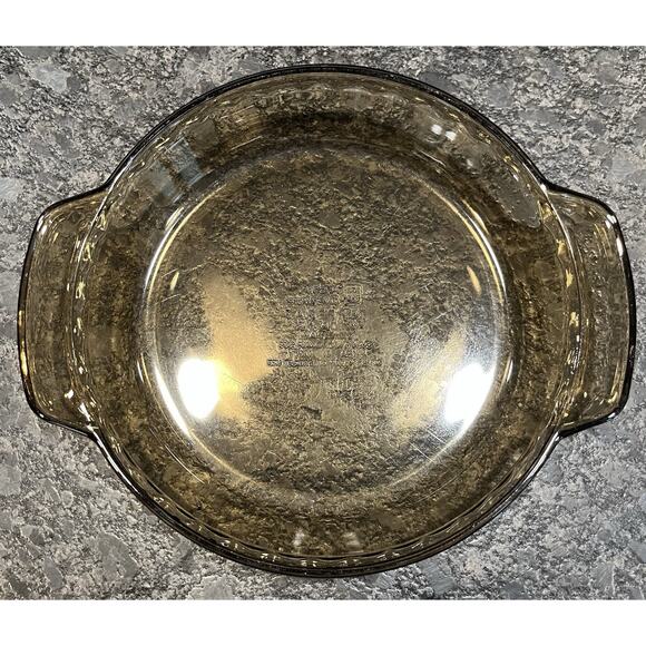 Anchor Hocking Ovenware 9” Amber Brown Glass Deep Pie Plate Scalloped Edge #1075 - Picture 2 of 6
